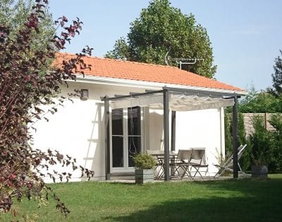 Gîte naturiste pour 2 personnes à Biscarrosse avec piscine