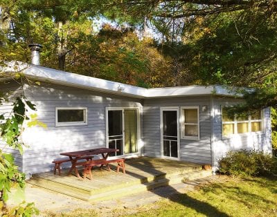 Modern Spacious 2 Bedroom Cabin at Rock Lodge Club NJ