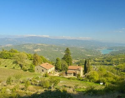 Entire Tuscan Farmhouse with swimming pool exclusive use