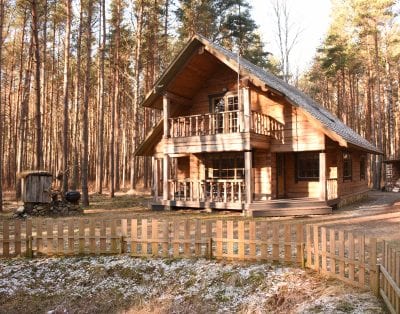 Mändjala Forest House