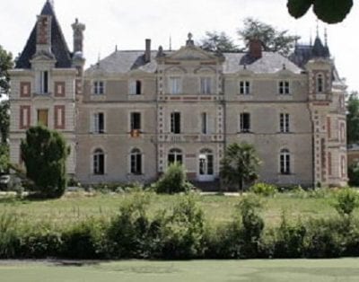 Group accomadation with a park of 18 ha – for over 60 people – in France, 49150 Baugé-en-Anjou