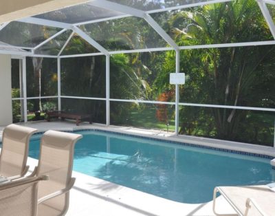 Unbeatable pool privacy ❤️ in a hidden tropical oasis close to Disney!