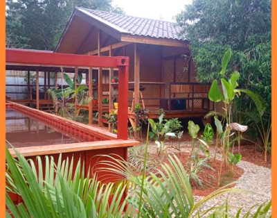 Gay B&B in a tropical garden with pool and jacuzzi