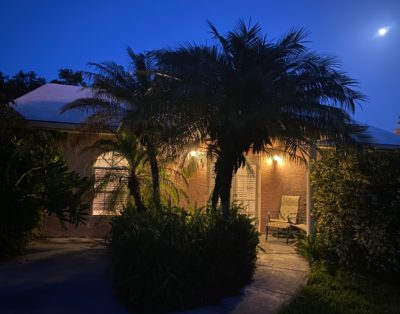 Vintage Vero Bungalow