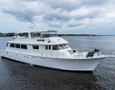80′ Hatteras Motor Yacht for Charter