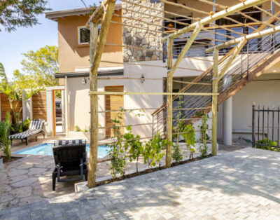 Mountain View Retreat in Hout Bay